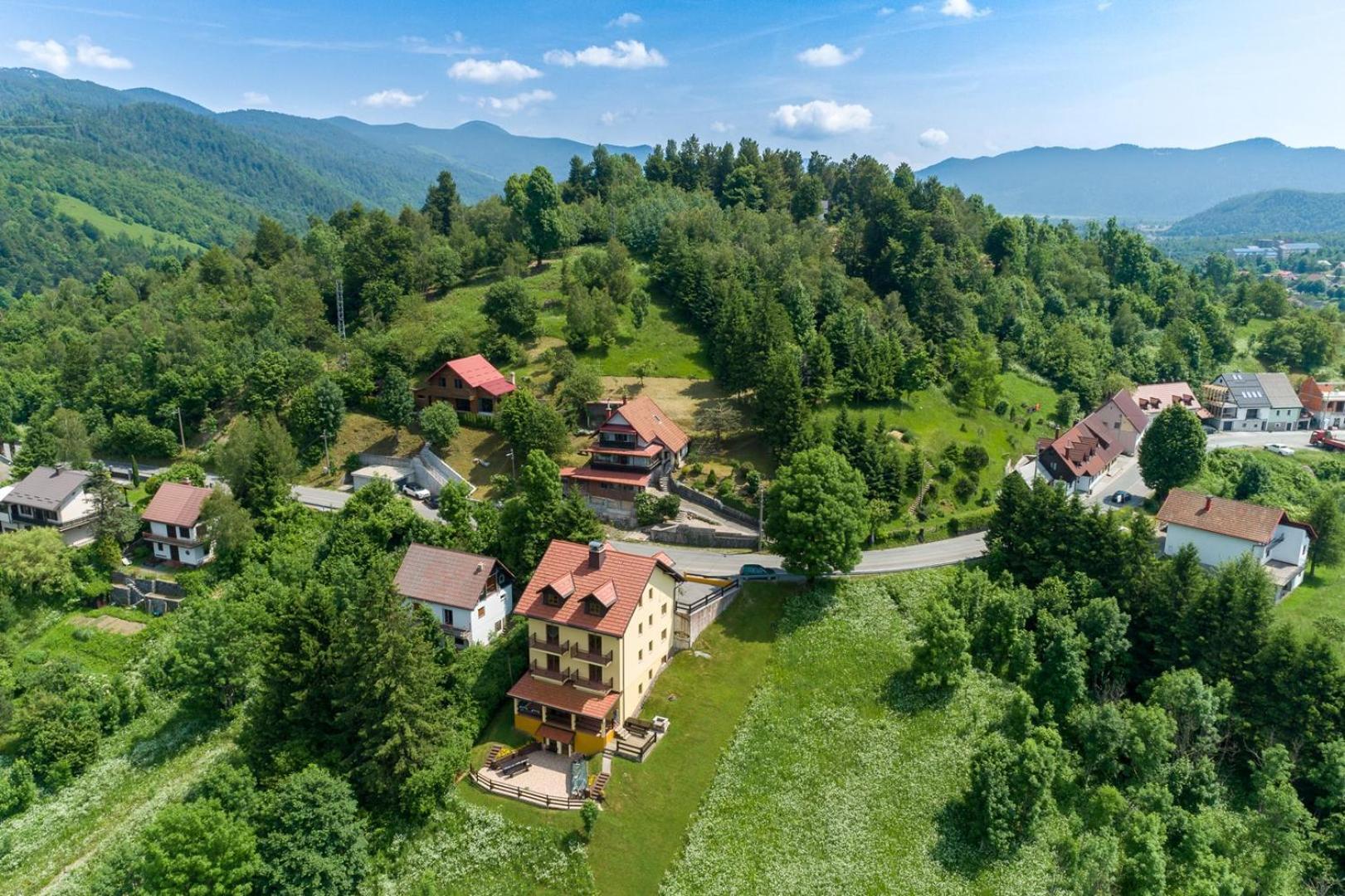 Villa Fužine Buitenkant foto